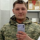 Знакомства: Иван, 27 лет, Лесосибирск