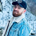 Знакомства: Максим, 35 лет, Вилючинск