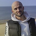 Знакомства: Виктор, 29 лет, Навля