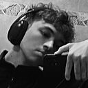 Знакомства: Андрей, 21 год, Тюмень