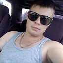 Знакомства: Михаил, 27 лет, Новобурейский