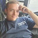 Знакомства: Максим, 26 лет, Киров