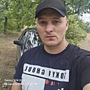 Знакомства: Андрей, 33 года, Краснодон