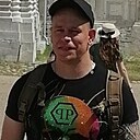 Знакомства: Максим, 41 год, Камень-Рыболов