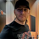 Знакомства: Макс, 32 года, Москва