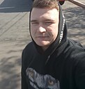Знакомства: Анатолий, 21 год, Санкт-Петербург