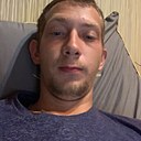 Знакомства: Никита, 23 года, Миллерово