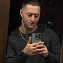 Знакомства: Денис, 33 года, Минск