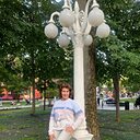 Знакомства: Лена, 61 год, Москва