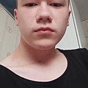 Знакомства: Денис, 18 лет, Верхний Уфалей