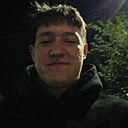 Знакомства: Максим, 19 лет, Балаково