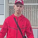Знакомства: Evgeny, 26 лет, Троицкое