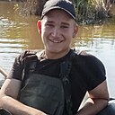 Знакомства: Вячеслав, 28 лет, Краснодар