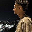 Знакомства: Мубарак, 29 лет, Казань