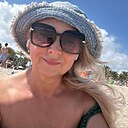 Знакомства: Alesya, 53 года, Киев