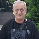 Знакомства: Иракли, 53 года, Батуми