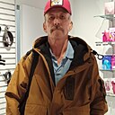 Знакомства: Александр, 67 лет, Санкт-Петербург