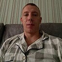 Знакомства: Максим, 37 лет, Калининград