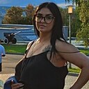 Знакомства: Вика, 27 лет, Саратов