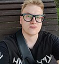 Знакомства: Данил, 25 лет, Текели