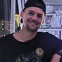 Знакомства: Артём, 33 года, Луганск