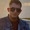Знакомства: Максим, 20 лет, Железногорск