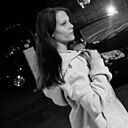 Знакомства: Ульяна, 22 года, Усть-Илимск