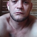 Знакомства: Роман, 31 год, Томск