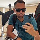 Знакомства: Евген, 37 лет, Ялта