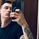 Знакомства: Евгений, 24 года, Миоры