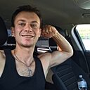 Знакомства: Максим, 33 года, Яготин