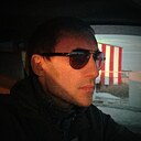 Знакомства: Виктор, 40 лет, Якутск
