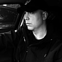 Знакомства: Максим, 32 года, Москва
