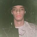 Знакомства: Роман, 22 года, Кривой Рог