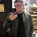 Знакомства: Максим, 33 года, Барановичи