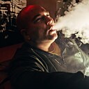 Знакомства: Максим, 34 года, Омск