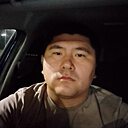 Знакомства: Артур, 29 лет, Норильск