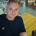 Знакомства: Михаил, 31 год, Новошахтинск