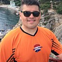 Знакомства: Тренер, 39 лет, Челябинск