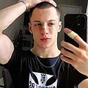 Знакомства: Денис, 31 год, Новороссийск