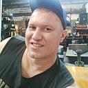 Знакомства: Макс, 38 лет, Шахты