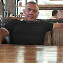 Знакомства: Лев, 40 лет, Сосновый Бор