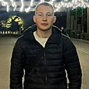 Знакомства: Павел, 19 лет, Курган