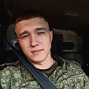 Знакомства: Максим, 26 лет, Новопсков