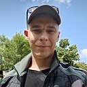 Знакомства: Андрей, 28 лет, Хороль