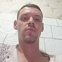 Знакомства: Игорь, 32 года, Енакиево