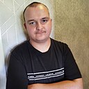 Знакомства: Илья, 25 лет, Слоним