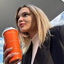 Знакомства: Katrin, 23 года, Москва