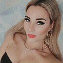 Знакомства: Юлия, 35 лет, Калининград