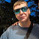 Знакомства: Денис, 28 лет, Альметьевск